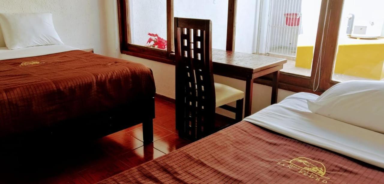 Hostal De San Pedroチョルーラ エクステリア 写真